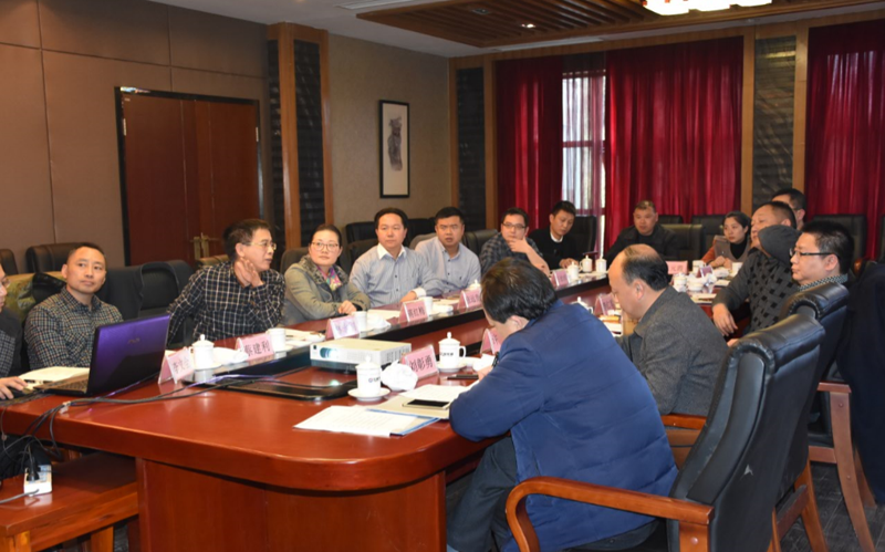泸州市纳溪区考察组一行莅临汇赢调研装配式建筑(图1)