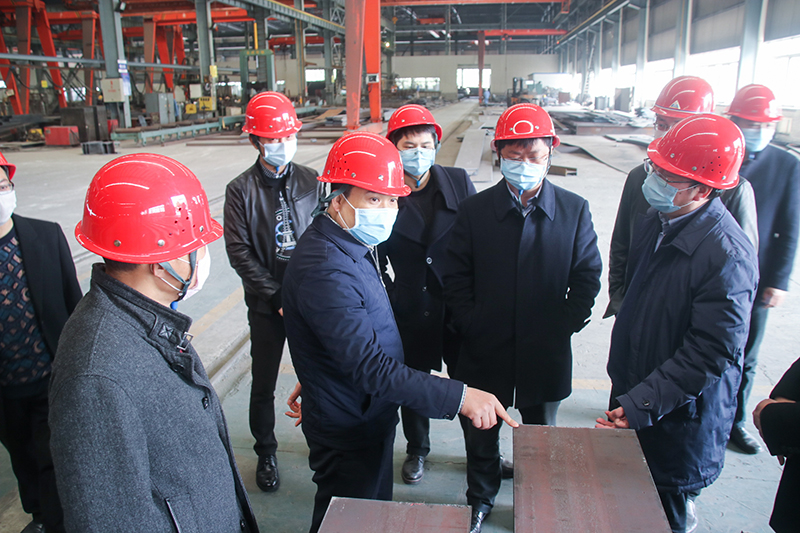 省经信厅冶金建材处处长覃有军莅临汇赢国际成都龙泉生产制造基地考察调研(图2)