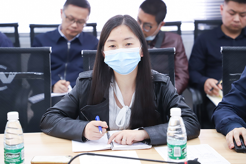 威远县自规局携中规院西部分院专家到汇赢国际举行国土空间规划编制专题会(图3)
