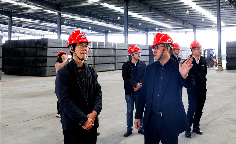 四川省住房城乡建设厅莅临汇赢国际连界基地调研(图3) 四川省住房城乡建设厅莅临汇赢国际连界基地调研(图3)