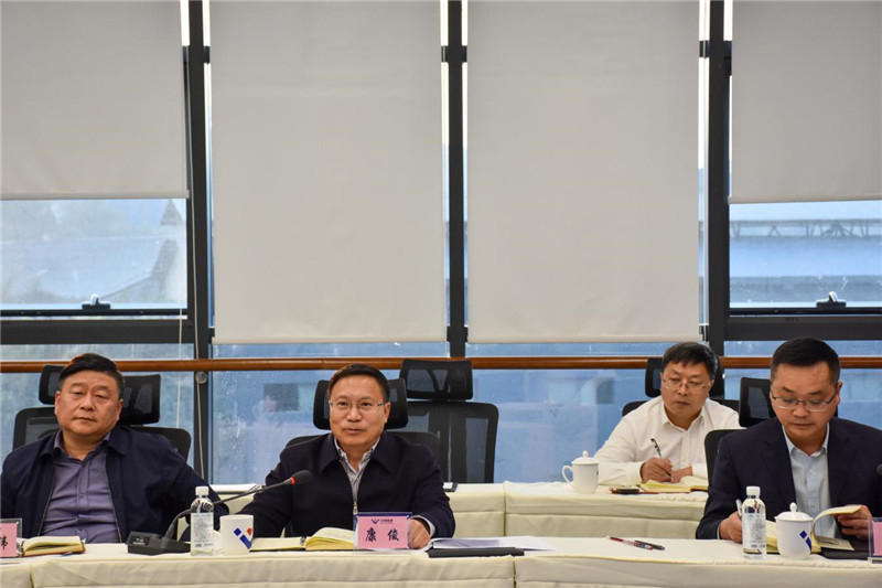 市政协主席康俊一行到汇赢召开“十四五”氢能产业发展调研座谈会(图4)