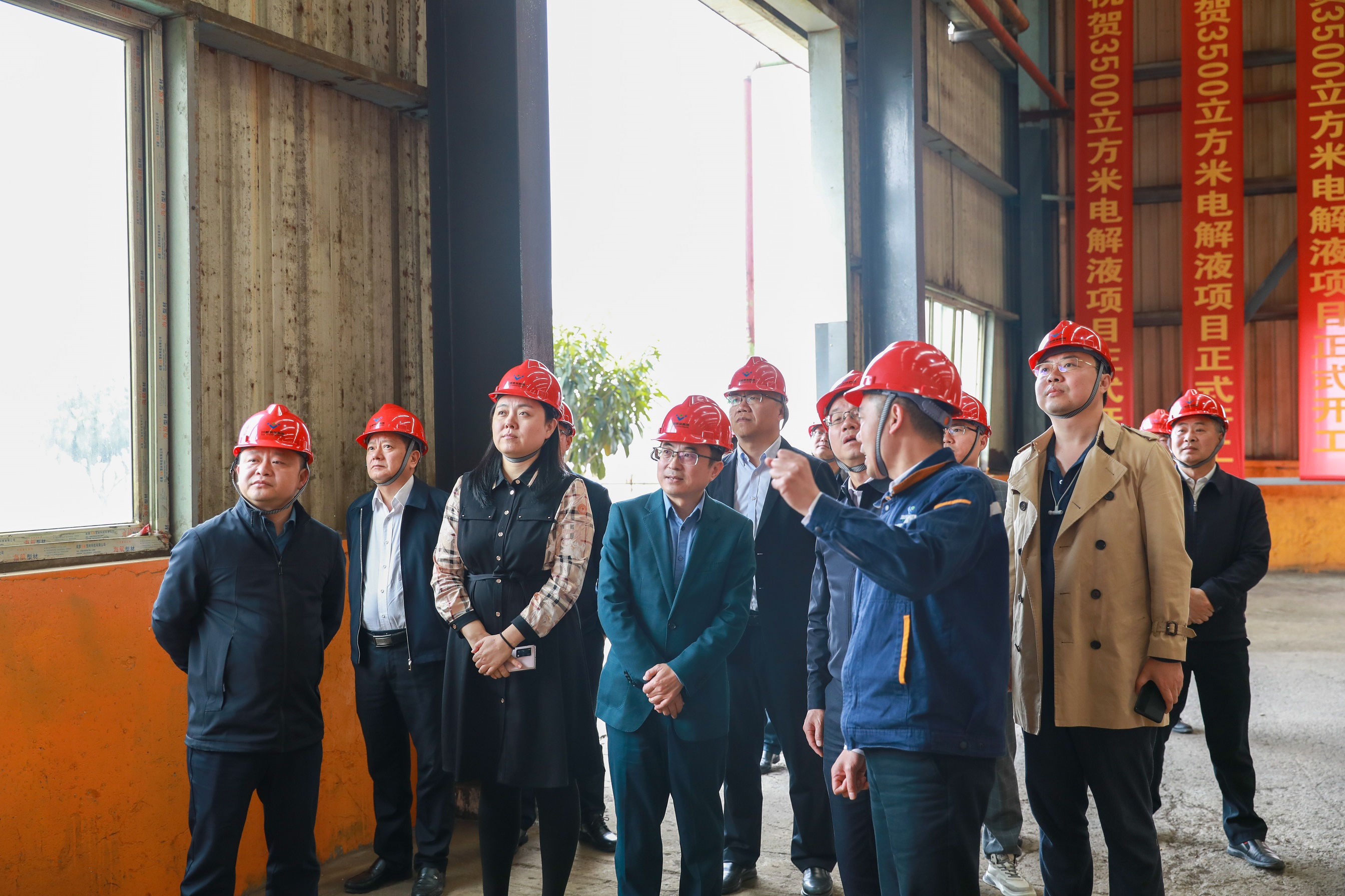 政企联动  协同发展——远洋能源·上海汉兴·中投到汇赢考察交流(图3)