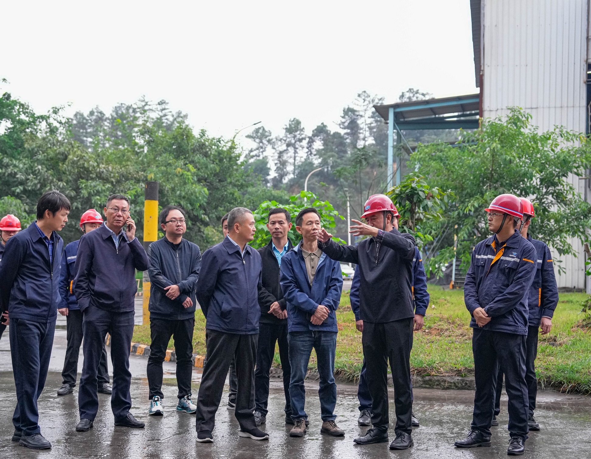 市人大常委会副主任曾云忠到汇赢调研督导超低排放改造推进情况(图3)
