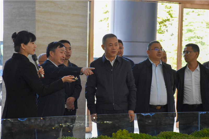 仁寿县委书记王岳一行莅临汇赢调研(图1)