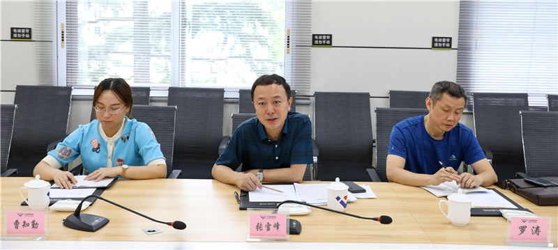 四川钒钛产业技术研究院院长张雪峰一行到汇赢连界基地调研交流(图3)
