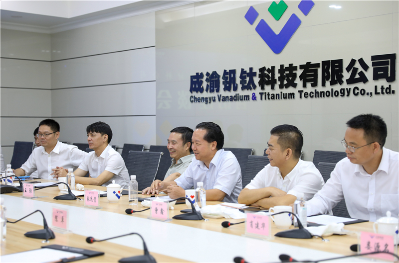 四川大西洋焊接材料公司张晓柏一行到汇赢连界基地交流座谈(图5)